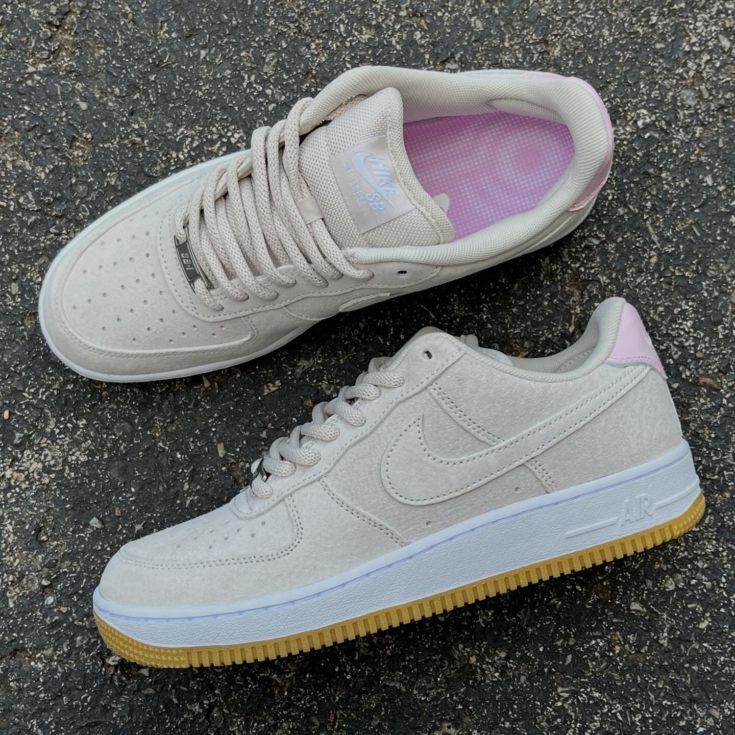 NIKE SB AIR FORCE 1